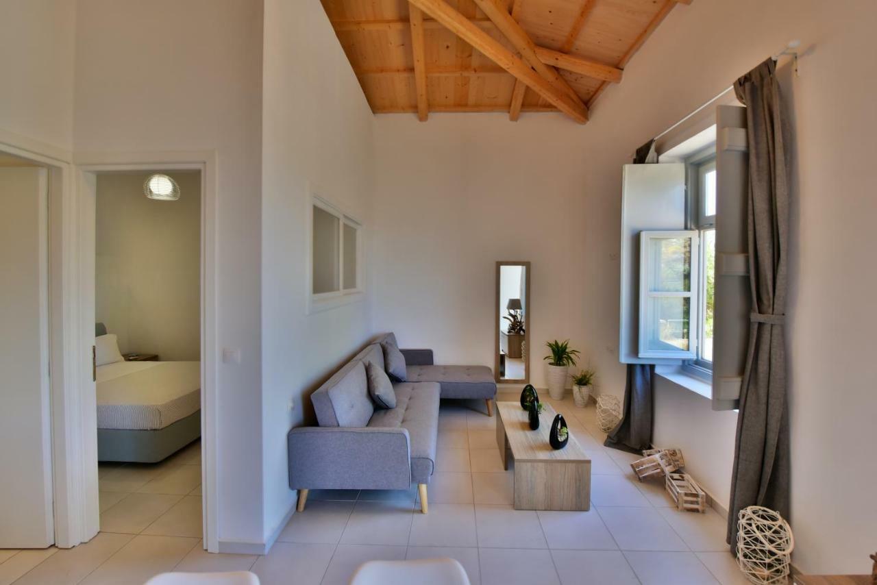 Douskos Beach House Apartman Ídra Kültér fotó