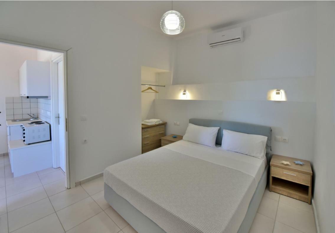 Douskos Beach House Apartman Ídra Kültér fotó